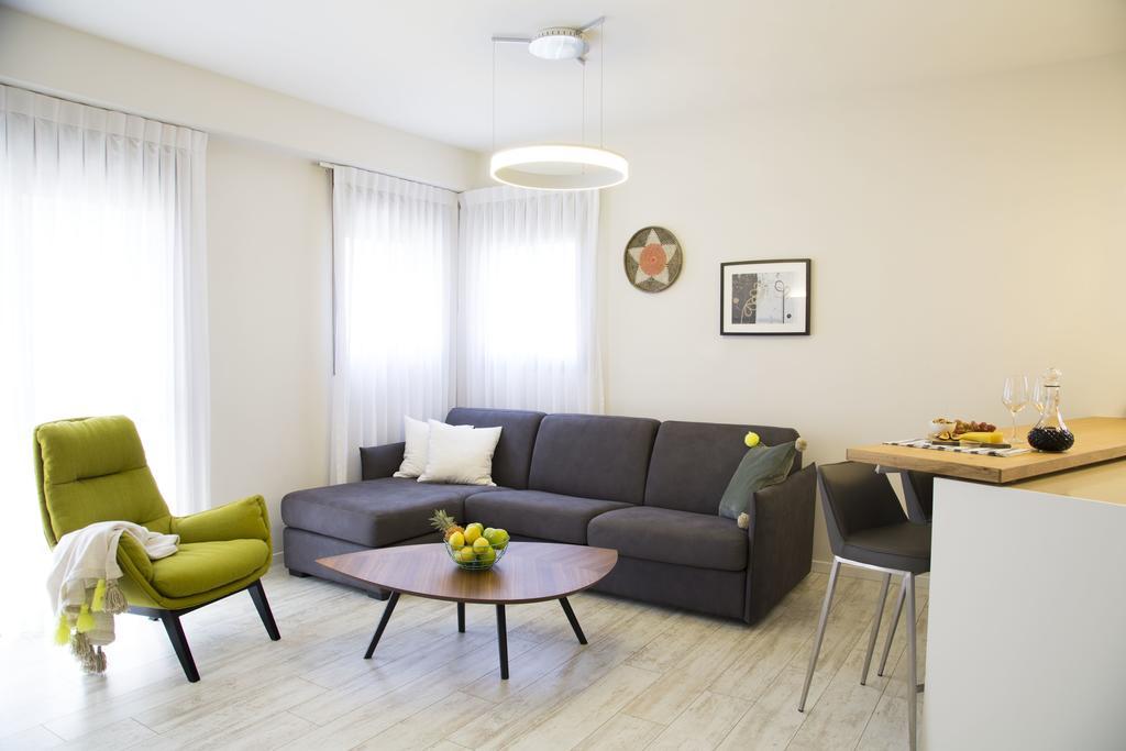 Appartamento Jonah - By Tlv2Go Tel Aviv Esterno foto